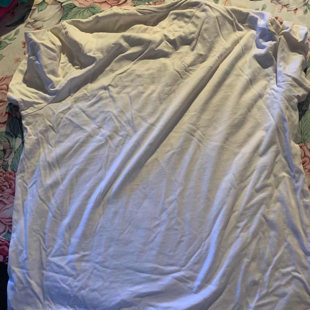 Tommy Hilfiger White Short Sleeve Tee with Red Logo and Black Stripes - Picture 8 of 13
